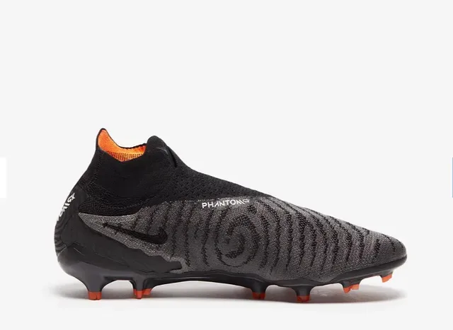 Nike Phantom GT Black Orange हाई-कट सॉक-फिट अपर फर्म-ग्राउंड सोकर जुতো 5