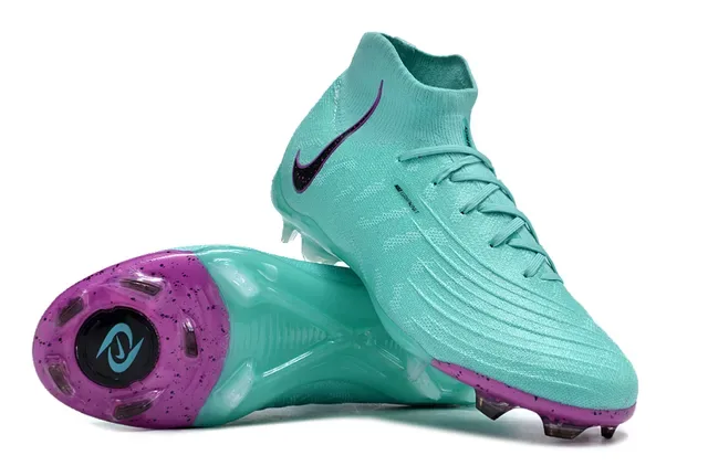 Nike Phantom GT নীল বেগুনি হাই-কাট সক-ফিট উপর ফ্লাইক্নিট নির্মাণ দৃঢ় মাটি ফুটবল জুতা 3