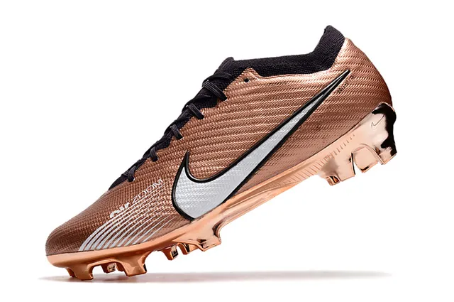 Nike Phantom GT ذهبي وردي معدني نحاسي العلوي غير المتوازي للرباط أرض صلبة أحذية كرة القدم 4