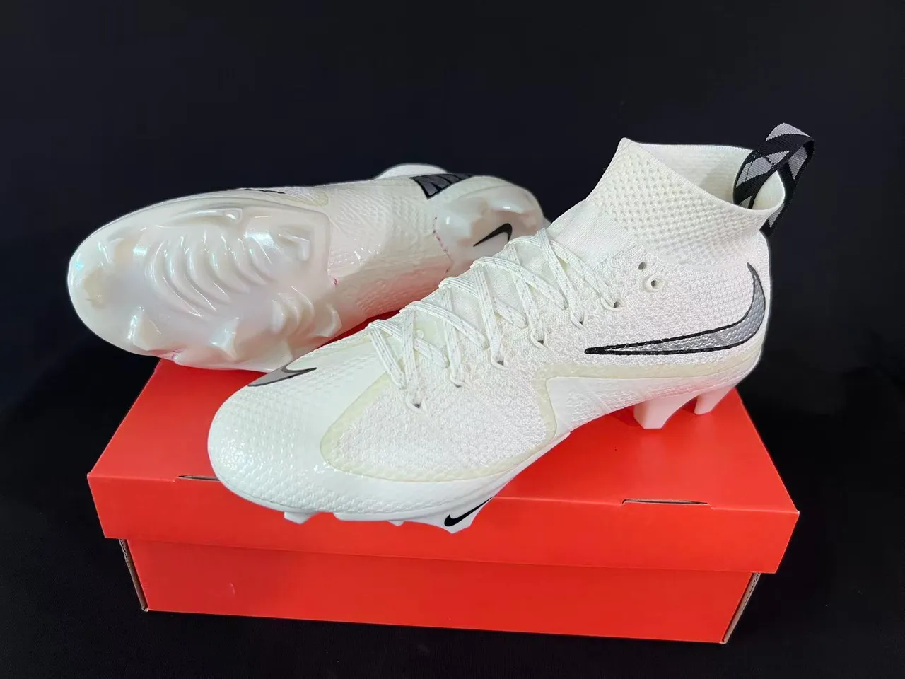 Nike Phantom GT chaussures de football blanc argent terrain ferme 8