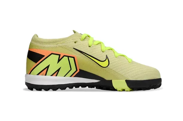 Nike Phantom GT Yellow Black Knit Upper Low-Cut Collar Turf Soccer Shoes 3