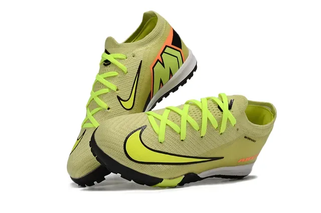 Nike Phantom GT Yellow Black Knit Upper Low-Cut Collar Turf Soccer Shoes 8