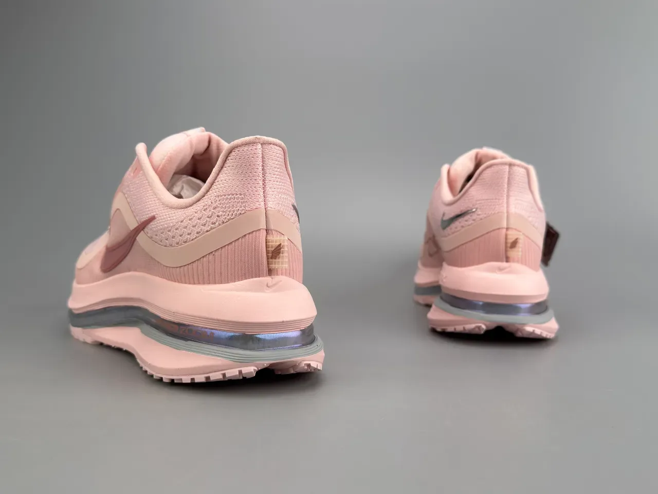 Nike Pink Gray Engineered Mesh Upper Visible Air Zoom Unit Running Shoes 6