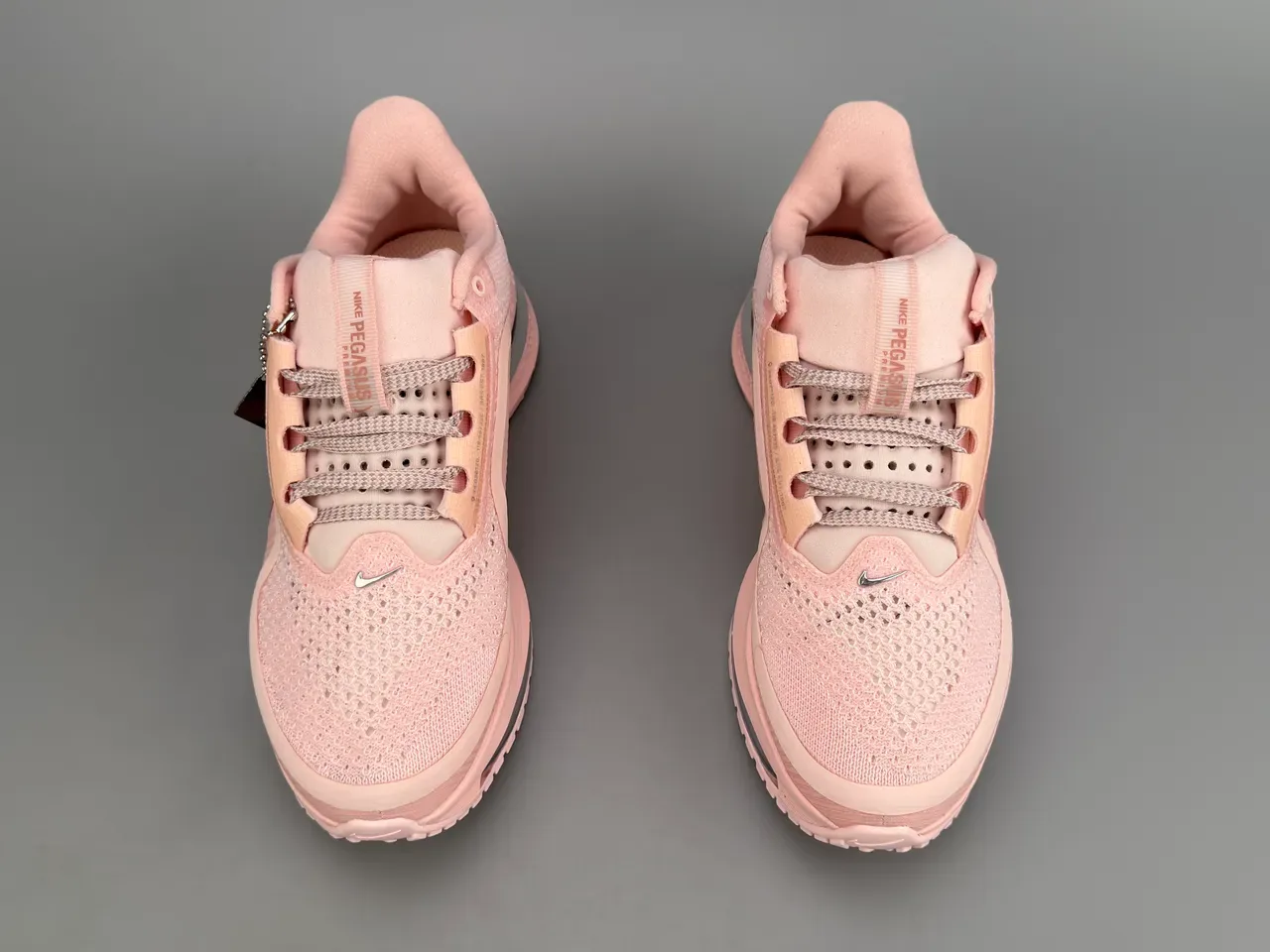 Nike Pink Gray Engineered Mesh Upper Visible Air Zoom Unit Running Shoes 9