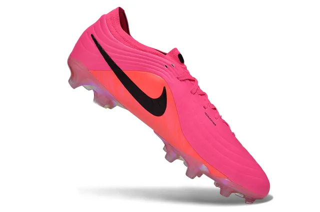 Nike গোলাপি নারঙ্গি লো-কাট সিন্থেটিক উপরের অংশ রিবড টেক্সচার ফার্ম-গ্রাউন্ড ফুটবল জুতা 11