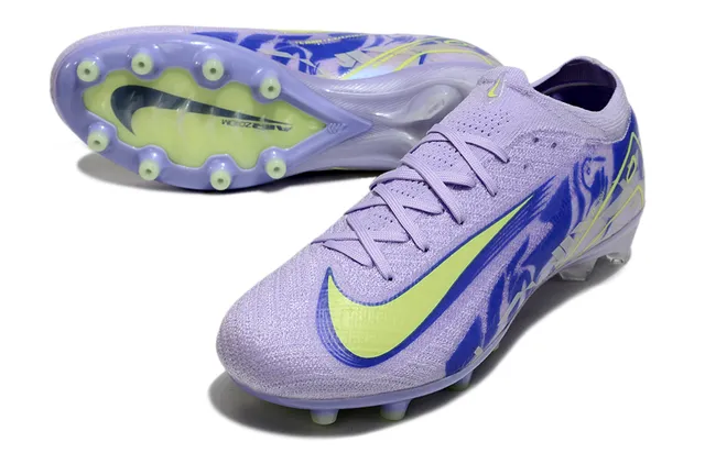 Nike Tênis de futebol roxo e verde low-cut com upper de malha que se adapta como meia, solo firme 4