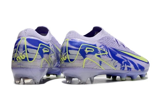 Nike Tênis de futebol roxo e verde low-cut com upper de malha que se adapta como meia, solo firme 5