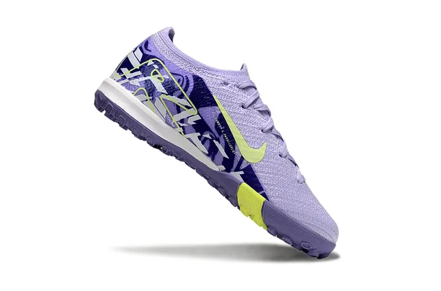 Nike أرجواني أصفر تريكو أبو طباعة جرافيكية أحذية كرة القدم تيرف 7