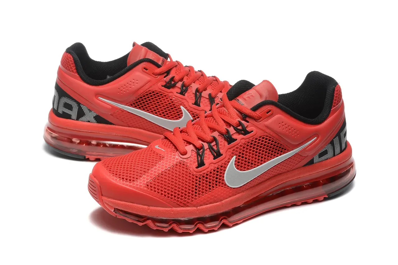 Nike Chaussures de Running avec la tige en mesh rouge et noir, amortissement d'air visible sur toute la longueur 6