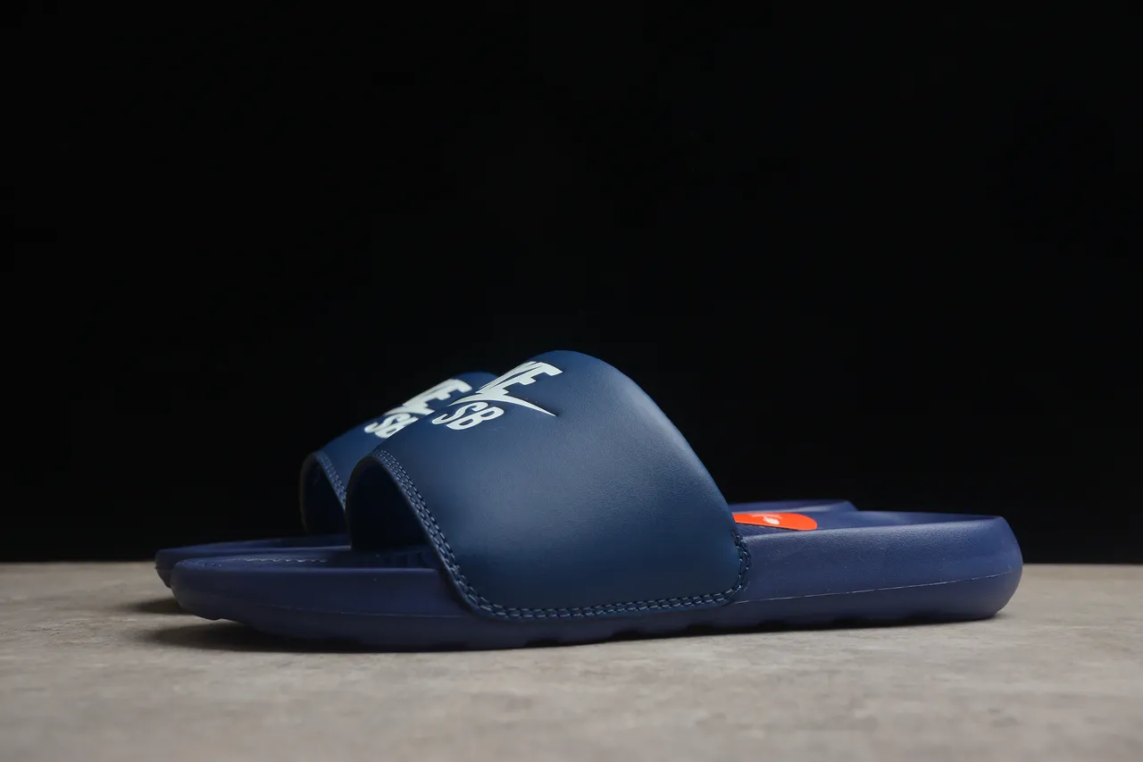 Nike SB Koston Slide azul marino chanclas 12