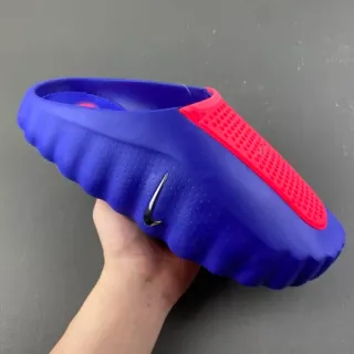 Nike Slide Royal Blue and Red 拖鞋