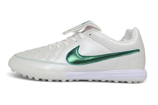 Nike Tiempo Legend White Green Quilted Leather Upper Metallic Swoosh Turf Soccer Shoes 6