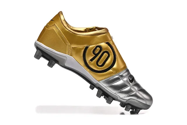 Nike Total 90 III Plata y Oro Metálico Zapatos de fútbol para terreno firme 3