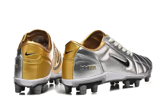 Nike Total 90 III Plata y Oro Metálico Zapatos de fútbol para terreno firme 5