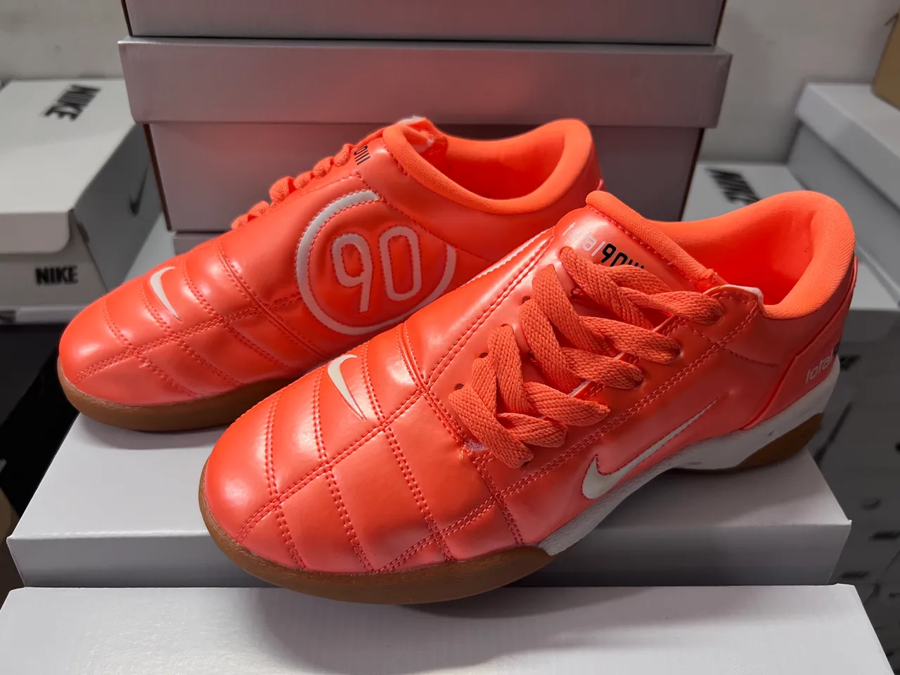 Nike Total 90 III Laranja sapatos de futebol indoor 9