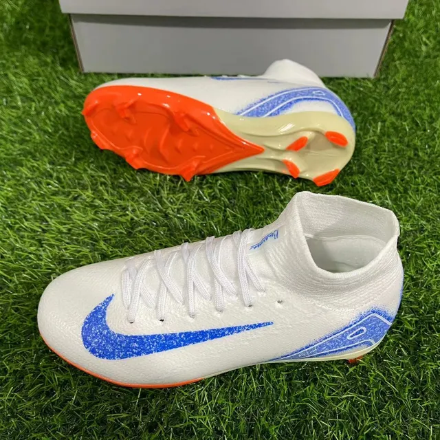 Nike Chaussures de football blanc et bleu col tricoté haut lacets asymétriques terrain ferme 7