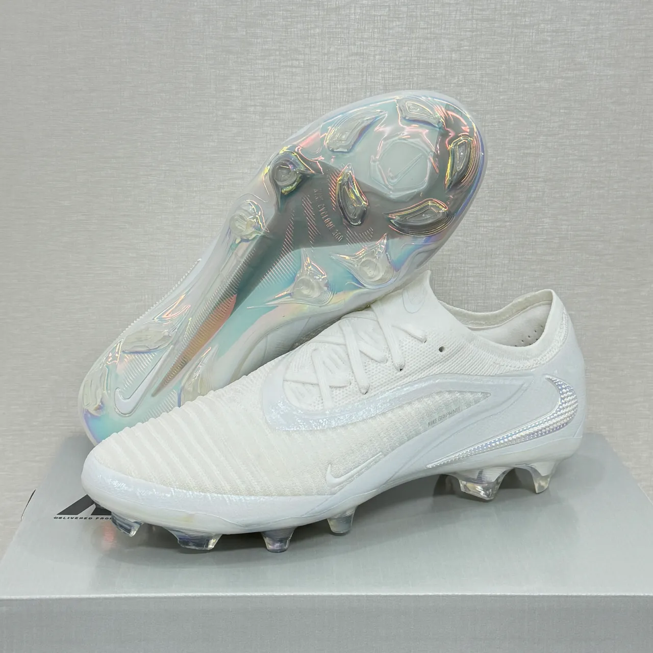 Nike White Iridescent Knit Firm-Ground Soccer Shoes 8