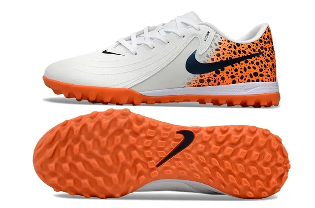 Nike White Orange Low-Cut Synthetic Upper Speckled Heel Panel Turf Soccer Shoes 6