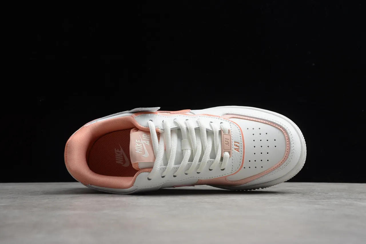 Nike White Pink Low-Top Leather Upper Lifestyle Sneakers 4