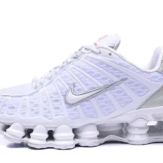 Nike أبيض فضي مثقوب اصطناعي Cage Upper مطرز Swoosh أحذية رياضية أسلوب حياة