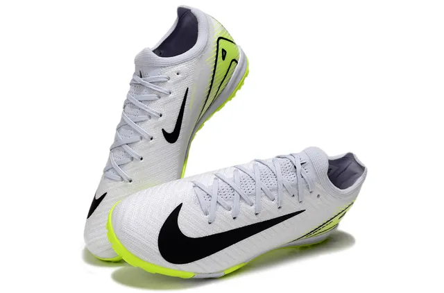 Nike White Yellow Low-Cut Knit Upper Asymmetric Lacing Turf Soccer Shoes 7