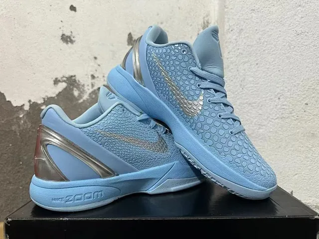 Nike Zoom Kobe IV Moon Light Blue Basketball Shoes 2