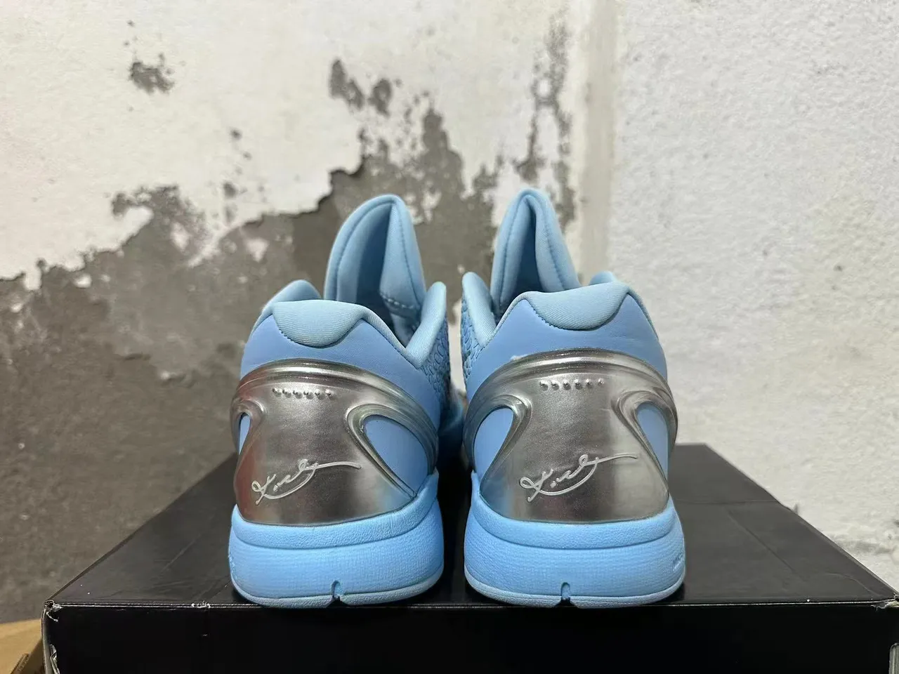 Nike Zoom Kobe IV Moon Light Blue Basketball Shoes 3
