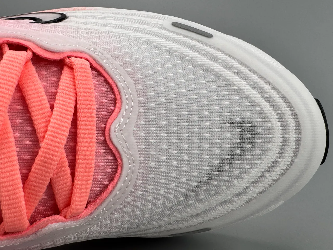 Nike ZoomX Invincible Run Gradient Coral दौड़ने के जूते 2