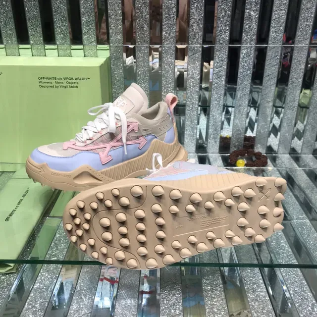 Off-White Beige Blue Industrial Runner Silhouette Tênis chunky com upper de malha e neoprene em camadas 2