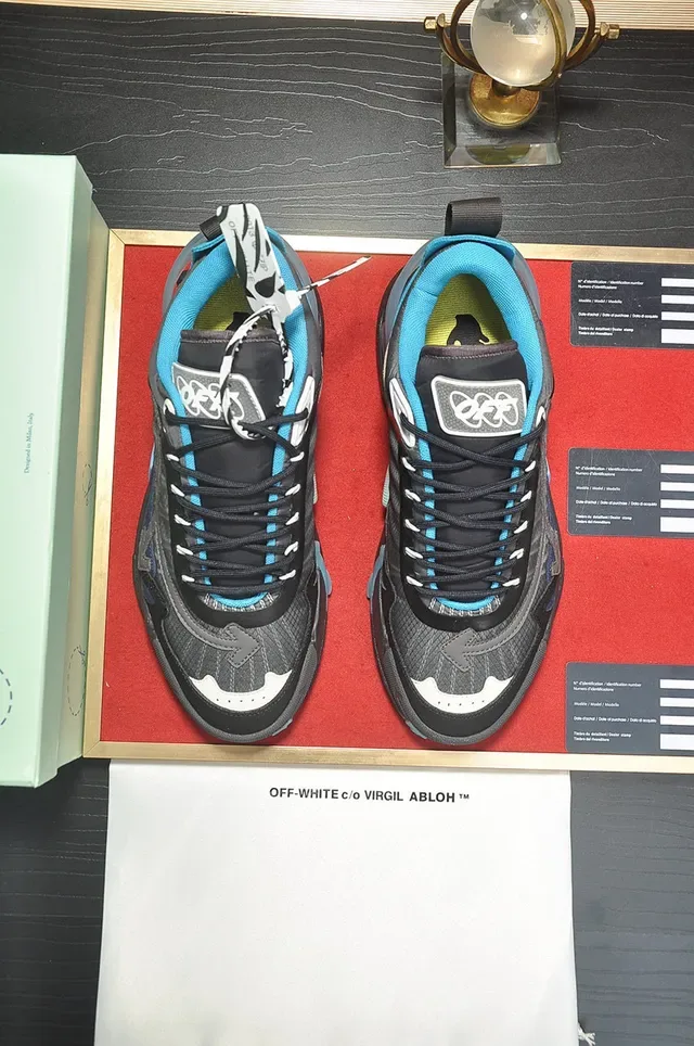 Off-White काली नीली सोल इंडस्ट्रियल जिपर एयर यूनिट चंकी स्नीकर्स 9