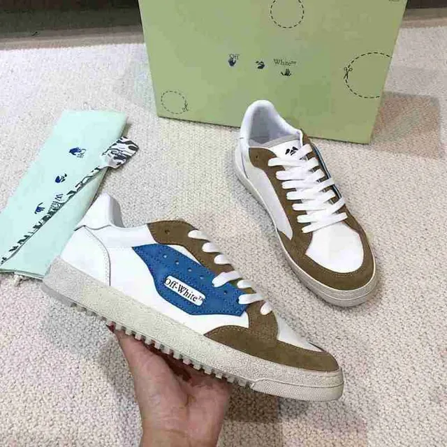 Off-White Couple Fund বেইজ লো-টপ কাপসোল লাইফস্টাইল স্নিকার্স 2