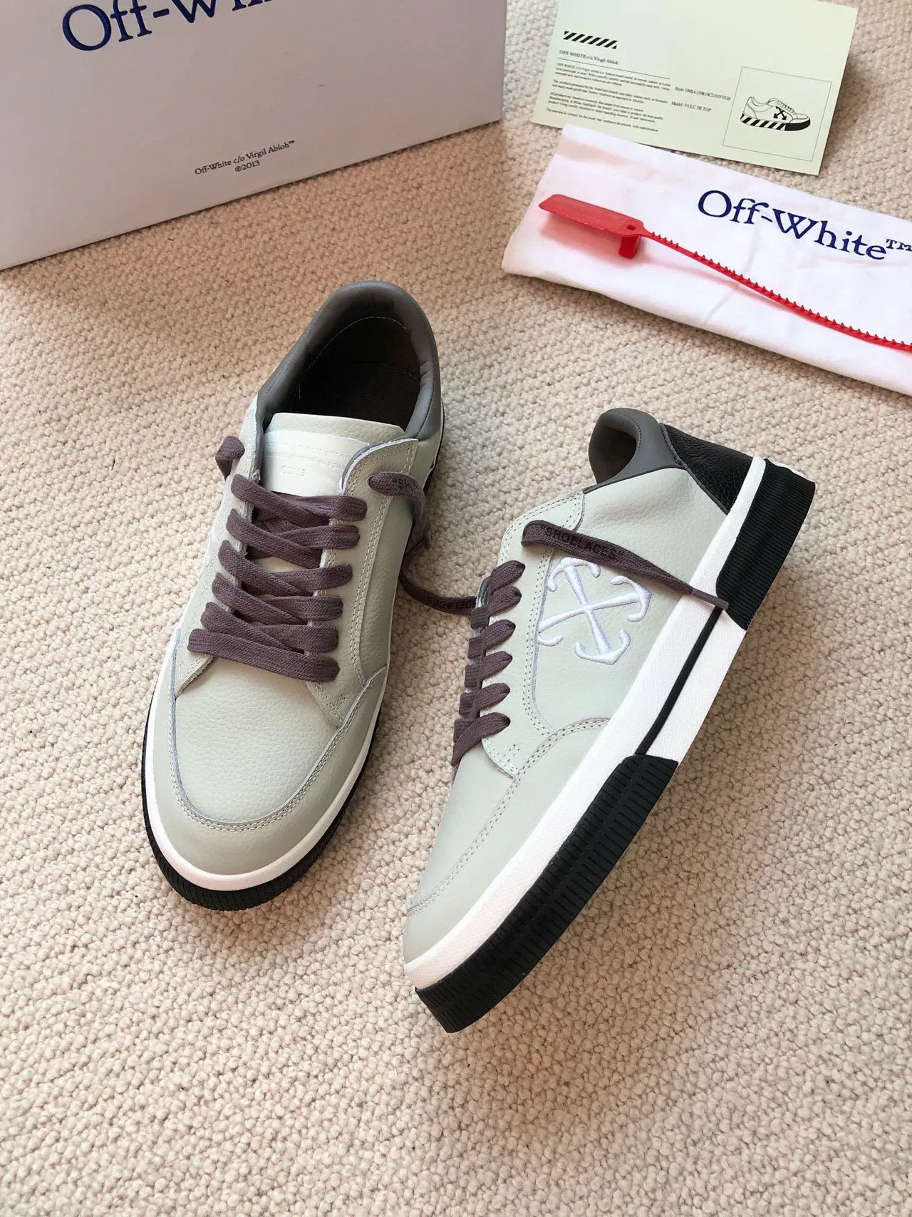 Off-White Industrial Beige Gray Low-Top Cuir Panneau Lifestyle Baskets 7