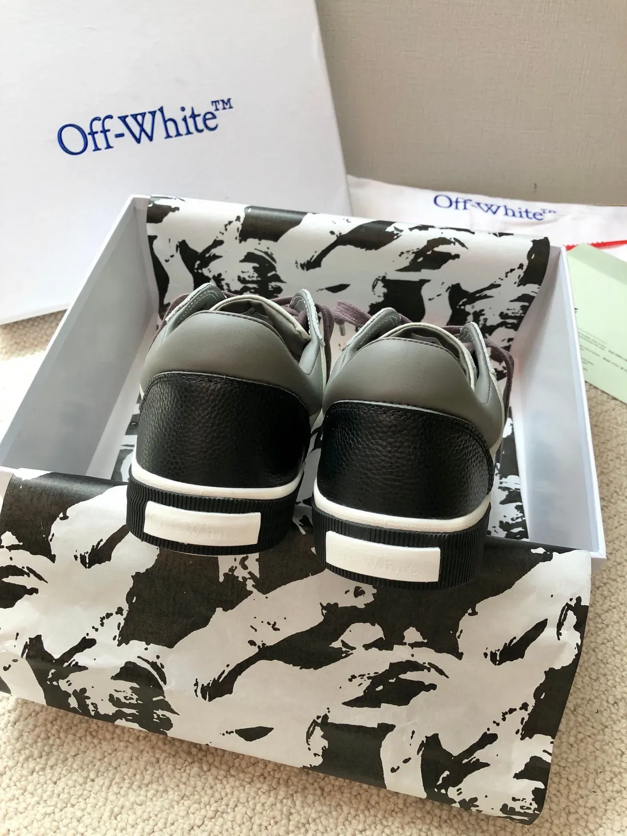 Off-White Industrial Beige Gray Low-Top Cuir Panneau Lifestyle Baskets 8