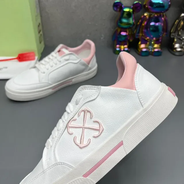 Off-White Lifestyle Sneaker Pink Low-Top Leather Upper Lifestyle Sneakers 5