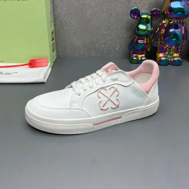 Off-White Lifestyle Sneaker Pink Low-Top Leather Upper Lifestyle Sneakers 6