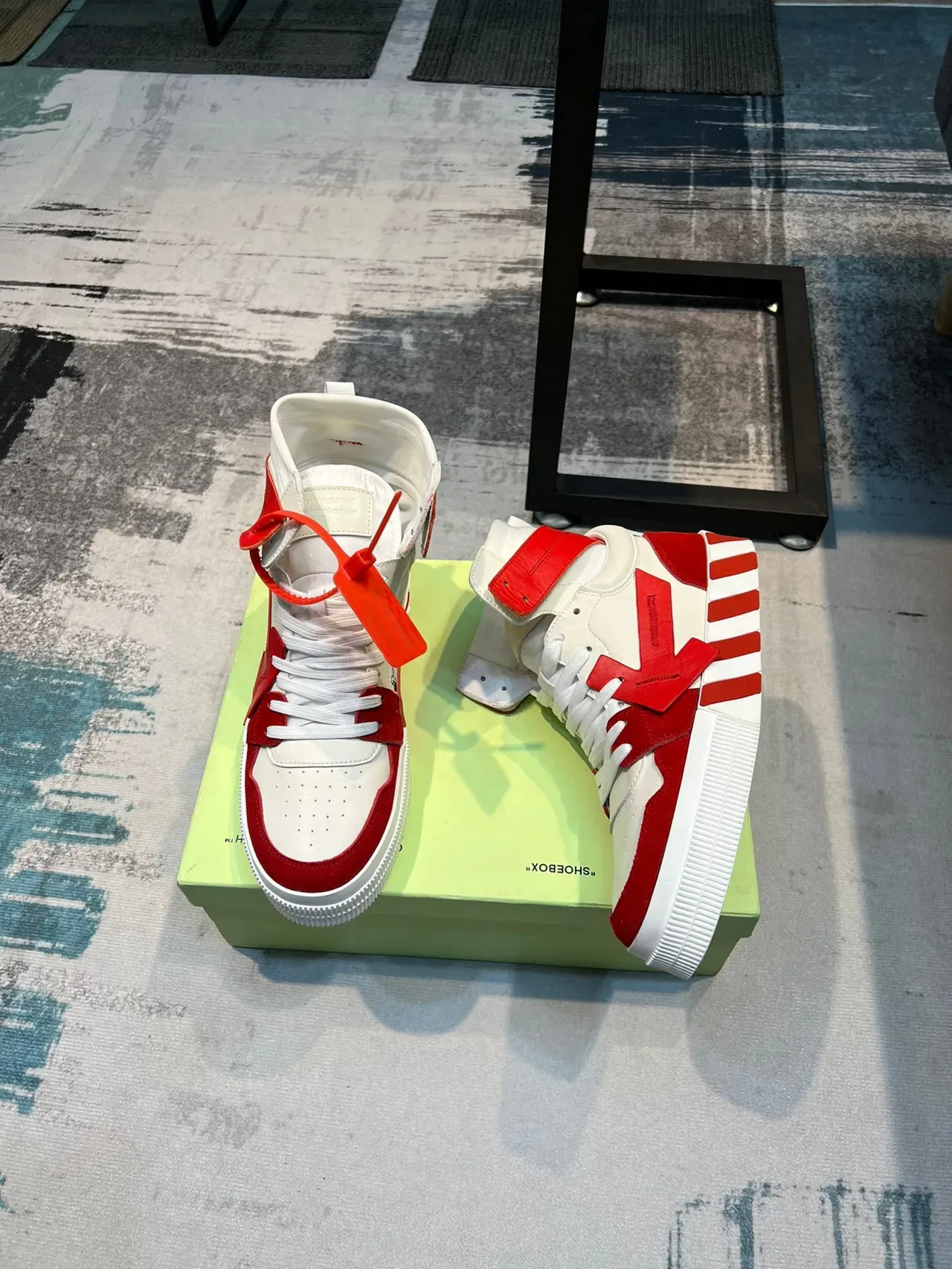 Off-White Tênis Lifestyle Vermelho High-Top Alça Zip-Tie Industrial 3