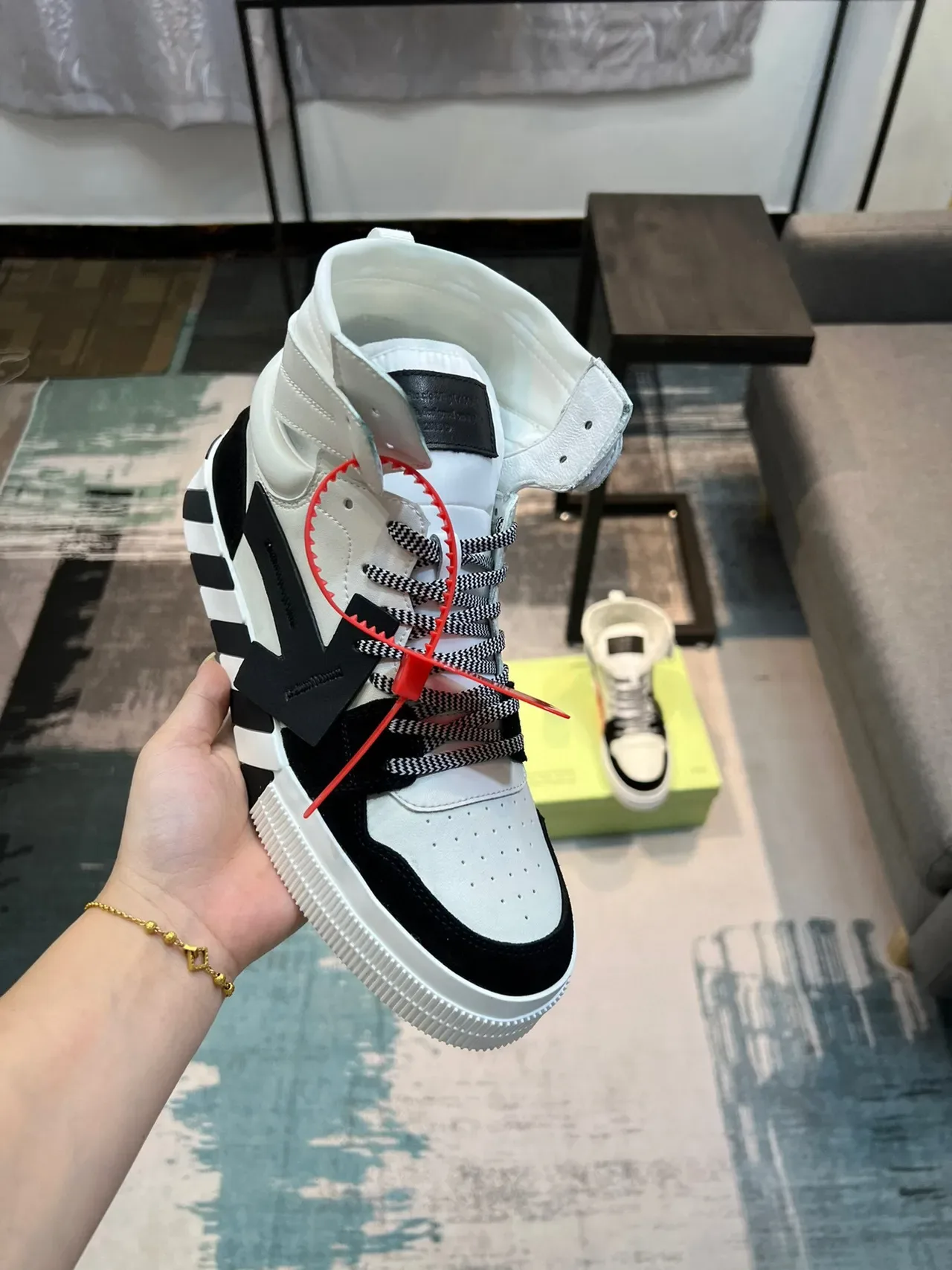 Off-White The Ten हाई-टॉप लाइफस्टाइल स्नीकर 6