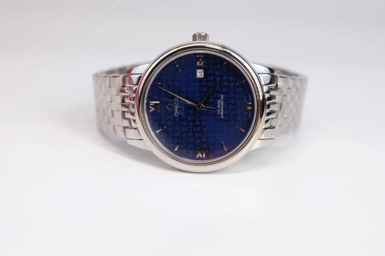Omega De Ville Prestige Co-Axial Chronometer 蓝面机械表 4