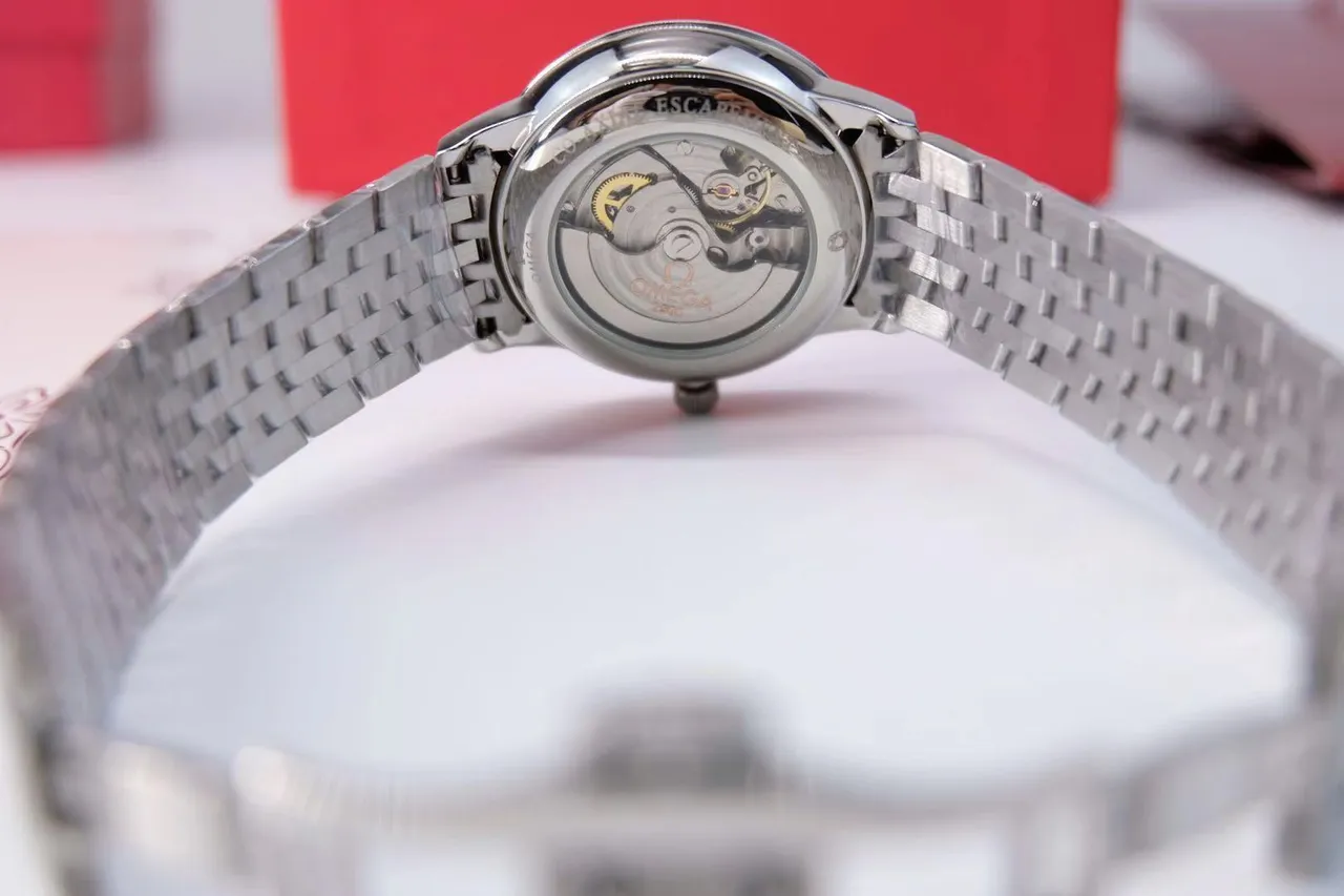 Omega De Ville Prestige Co-Axial Chronometer 蓝面机械表 6
