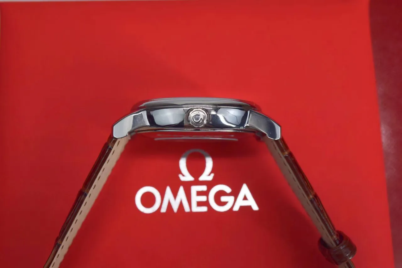 Omega De Ville 白色表盘 棕色鳄鱼皮表带 机械腕表 7