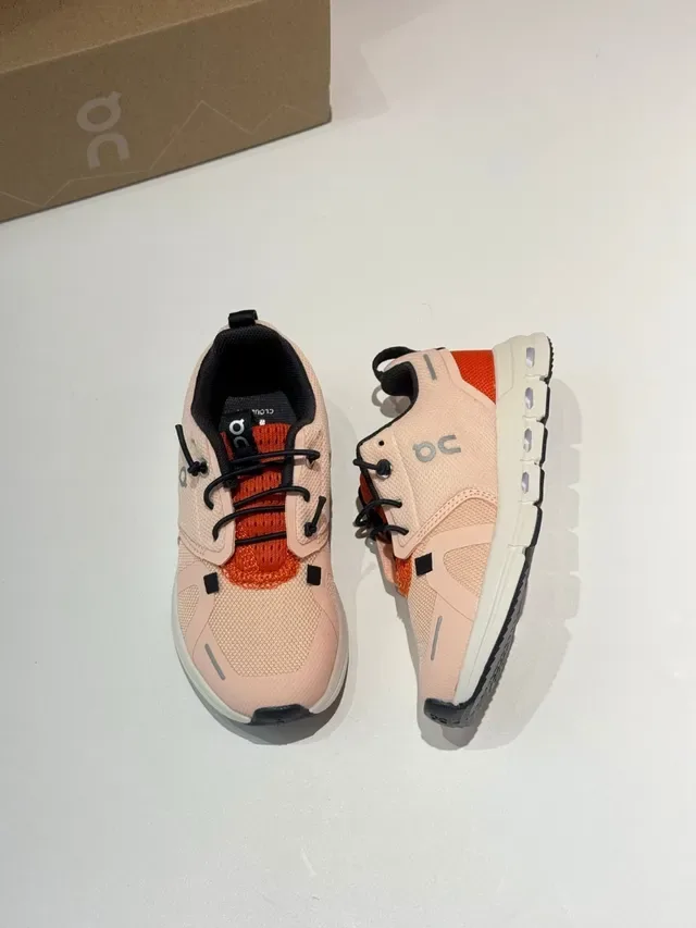 On Cloud Blue and Black Knit Lifestyle Sneakers 5