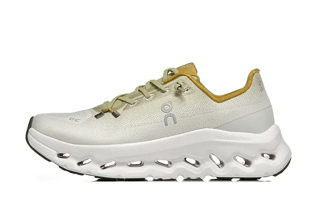 On Cloudmonster Off-White 和 Mustard 跑鞋 5