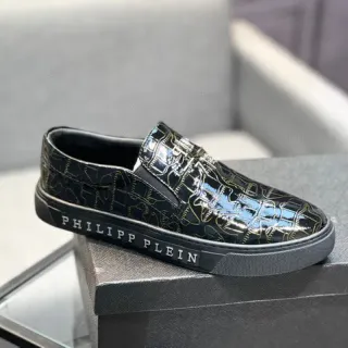 Philipp Plein Black Gold Glossy Croc-Embossed Leather Line-Art Monogram Pattern Casual Shoes