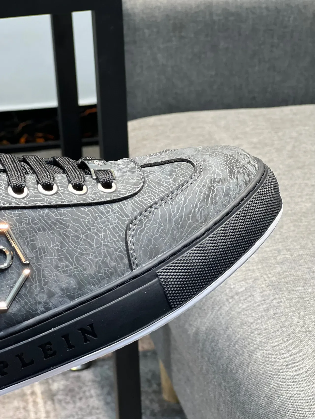 Philipp Plein Black Gray Cracked-Texture Leather Upper Hexagonal PP Logo Lifestyle Sneakers 3