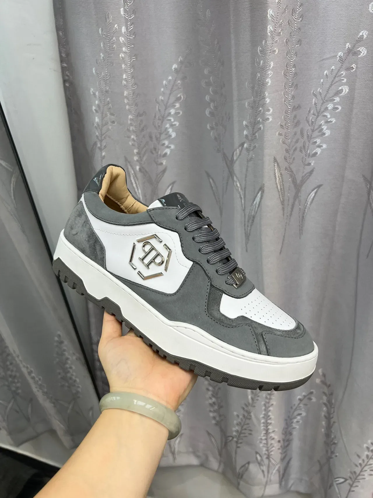 Philipp Plein Gray White Hexagonal Metallic Logo Mixed-Material Upper Chunky Sneakers 6