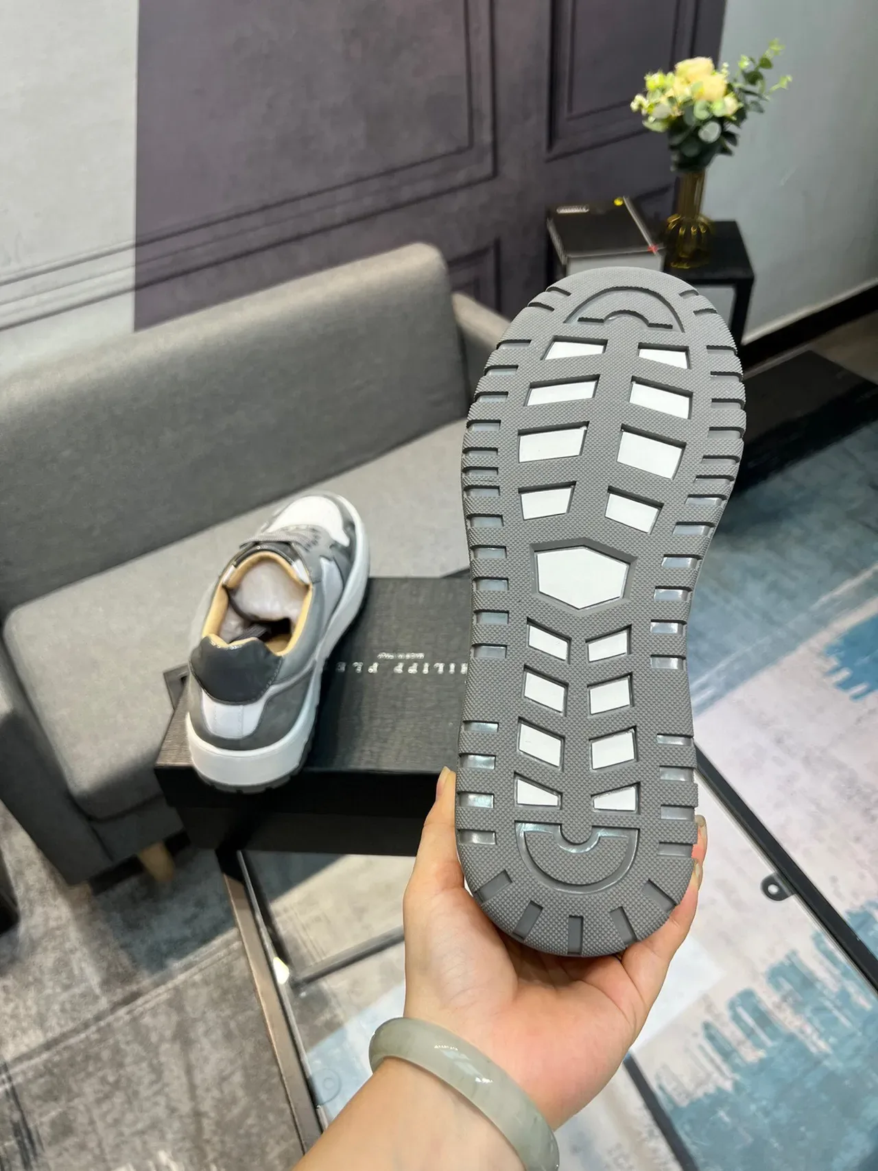Philipp Plein Gray White Hexagonal Metallic Logo Mixed-Material Upper Chunky Sneakers 7