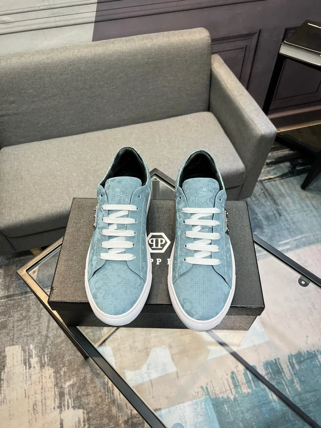 Philipp Plein Light Blue Floral-Print Low-Top Lifestyle Sneaker 2