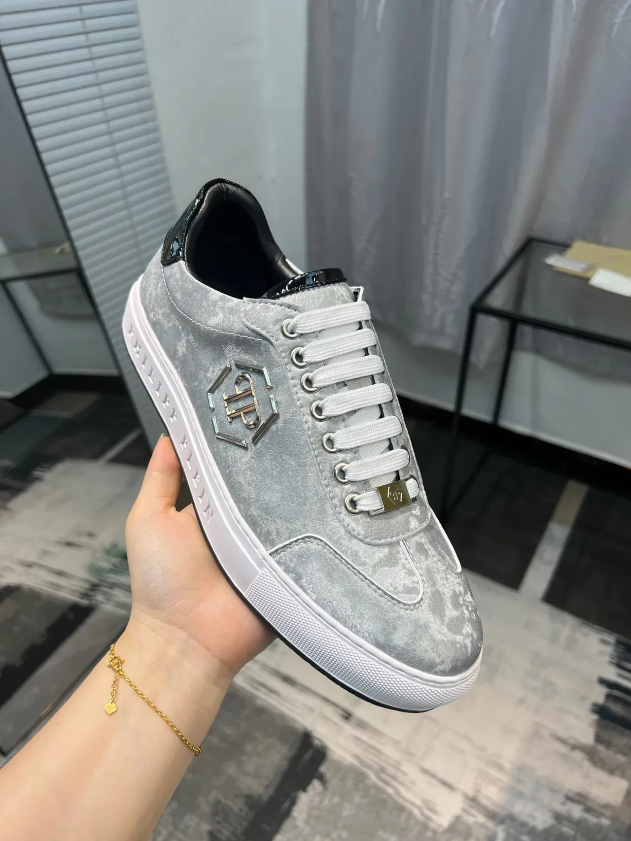 Philipp Plein Argent Métallique Low-Top Lifestyle Sneakers 5