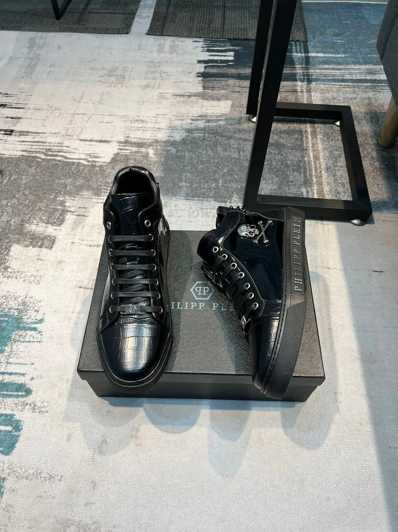 Philipp Plein Skull हाई टॉप कालो लाइफस्टाइल स्निकार्स 2