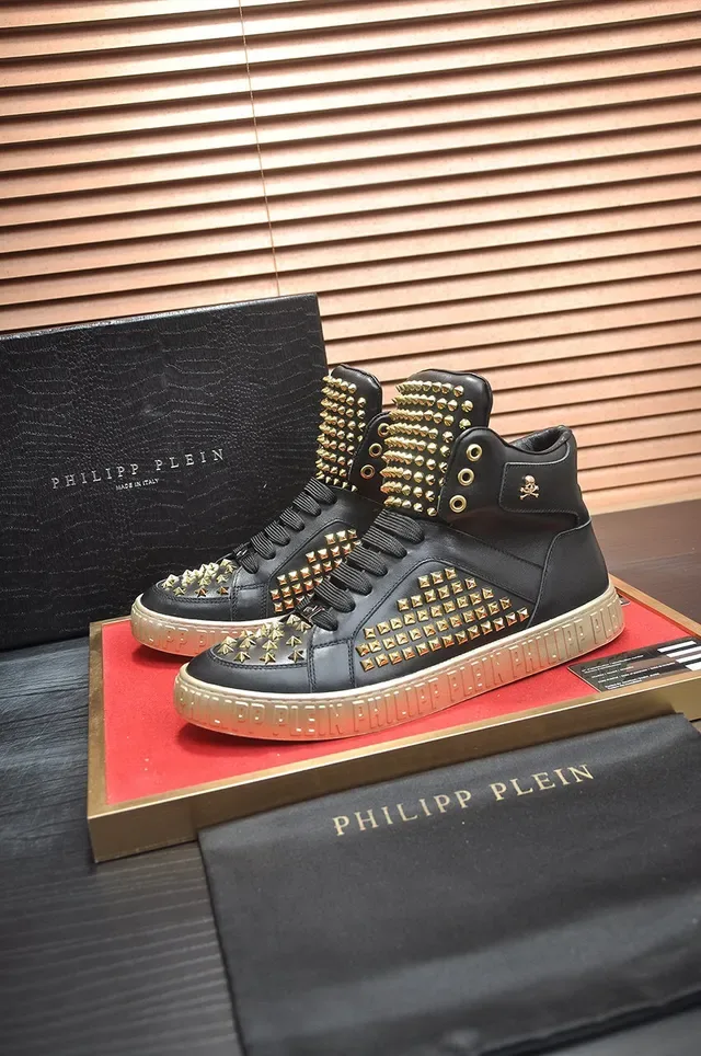 Philipp Plein Tênis Lifestyle com Tachas Alto Preto Dourado 5